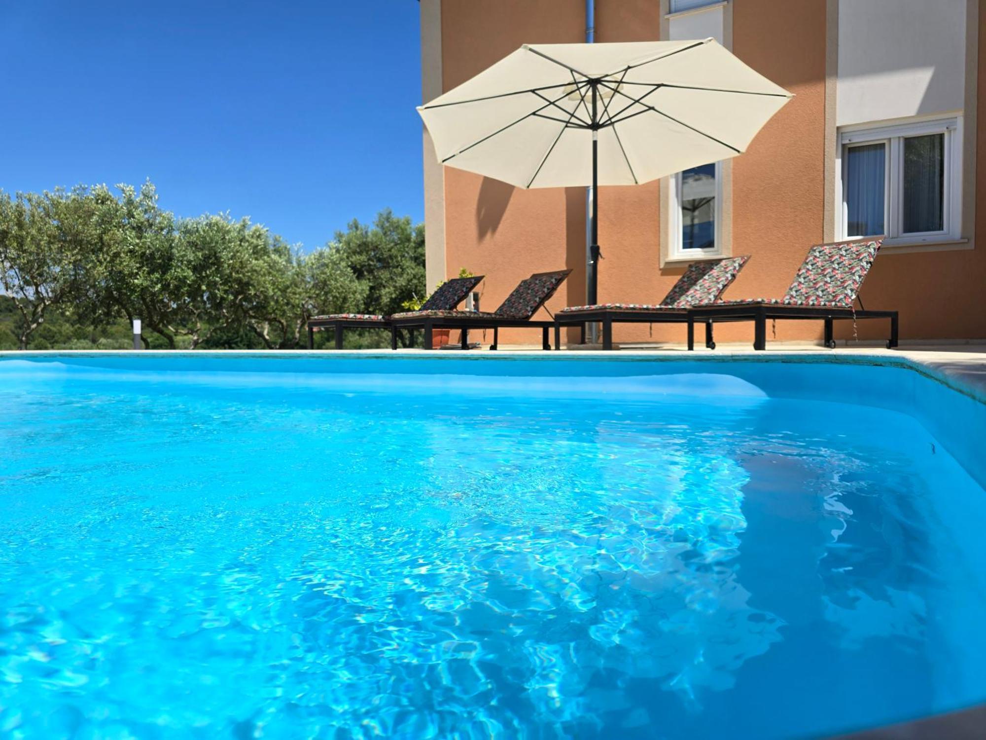 Olive Garden, Apartment With A Private Pool Banjole Exterior photo